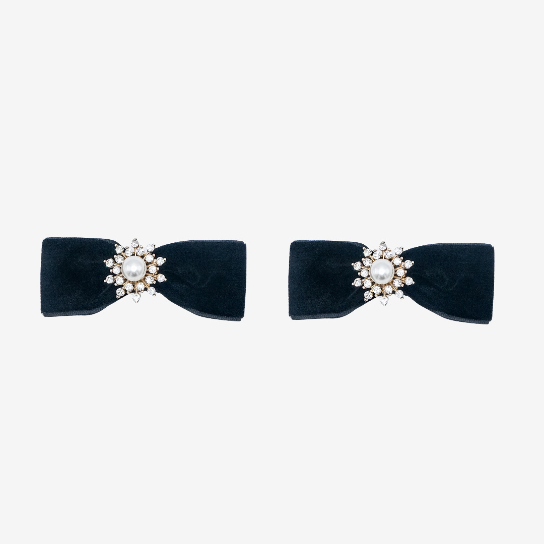 Black Bow Pearl Shoe Clips